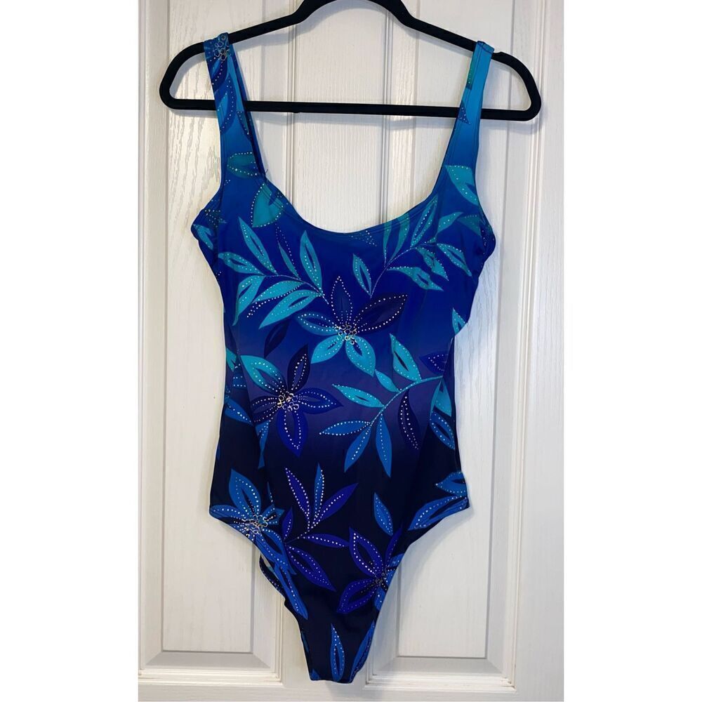 Croft & Barrow Women’s One Piece Swimsuit Sz. 14 Crisscross Back